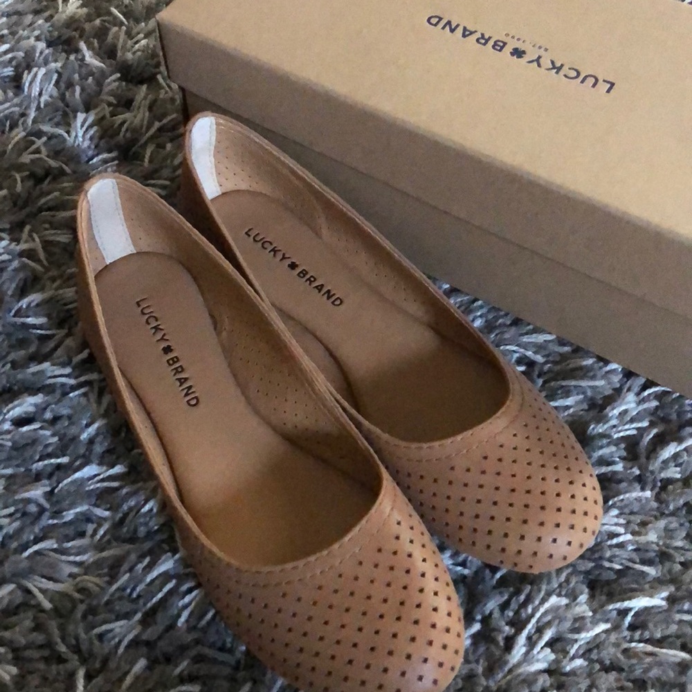 Lucky Brand flats